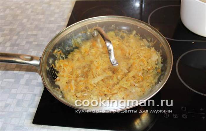 тушкована капуста покроково з фото