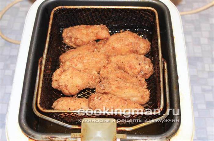 наші гострі крильця KFC готові